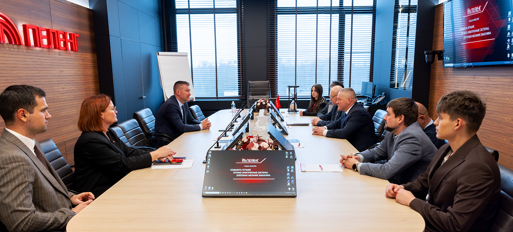 Встреча ОАО «Пеленг» и БНТУ в рамках проекта «Эстафета огня», приуроченного к 105-летию университета.